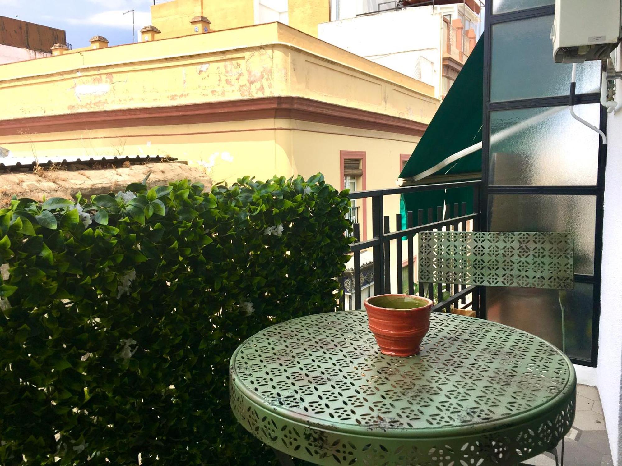 Apartamento Alameda Seville Exterior photo